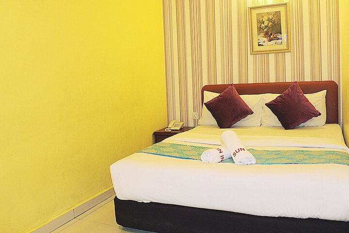Room 14 of 29