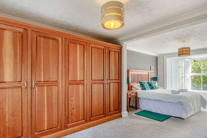 Room 46 of 54