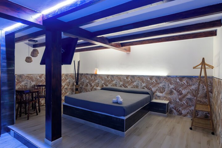 Room 14 of 79