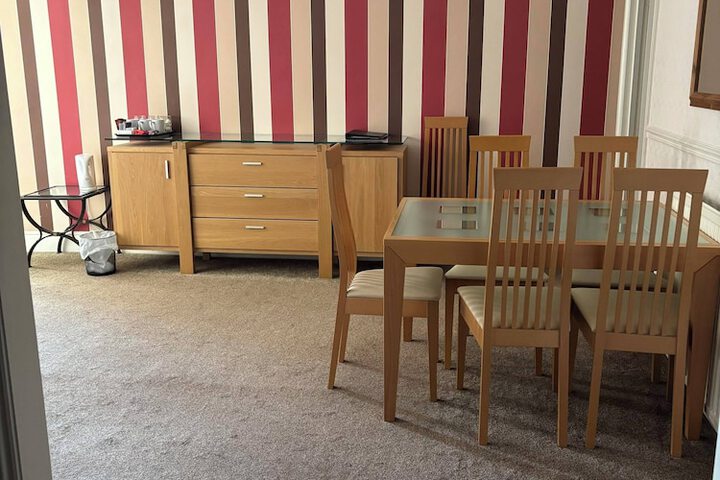 Room 12 of 54