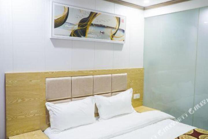 Jinhao Express Hotel