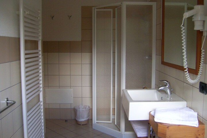 Room 7 of 20