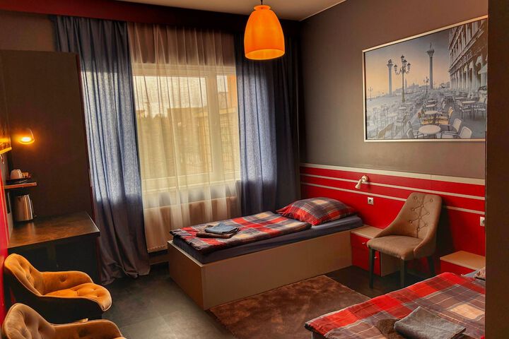 Hotel 108