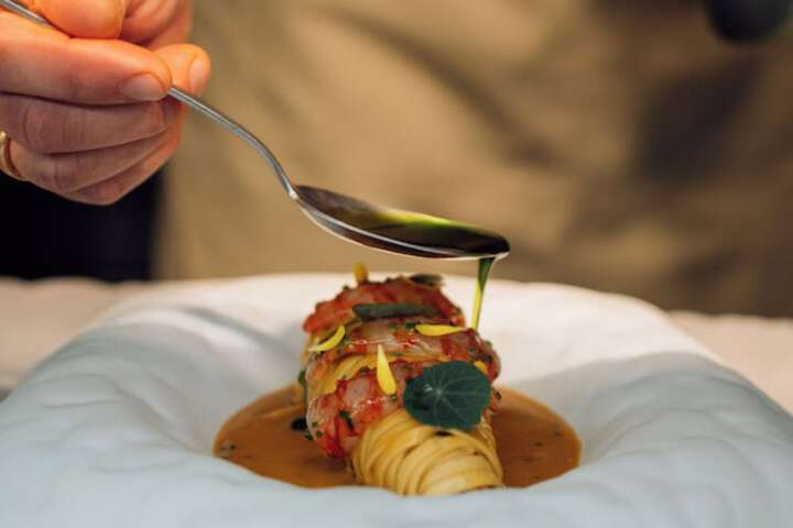 Dining 152 of 181