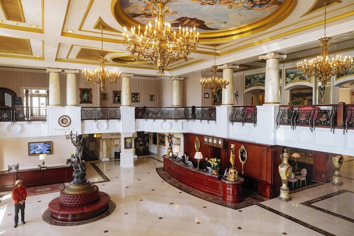 Lobby Photo