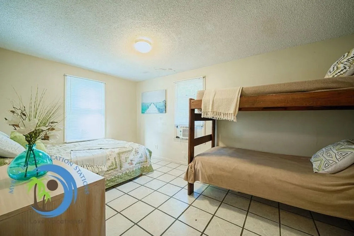 Room 3 of 13