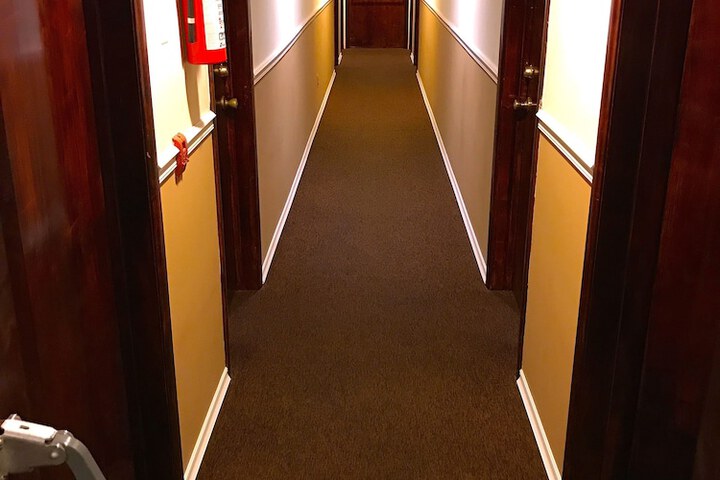 Ballroom/Hall 17 of 36