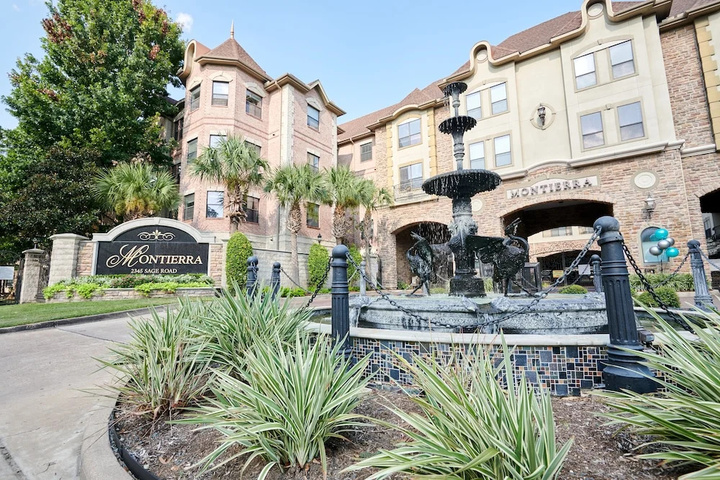 Exterior of Sonder — Sage Suites (HOU SAGE2345)