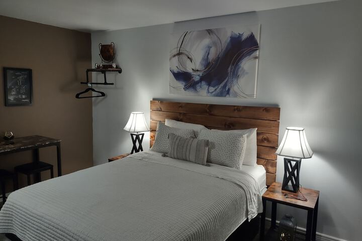 Room 2 of 7
