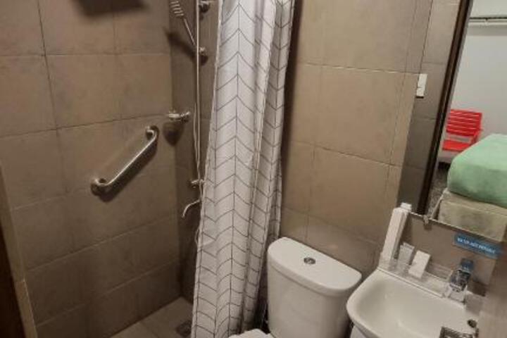 Room 46 of 49
