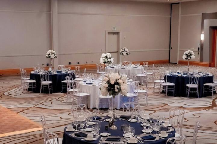 Banquet hall