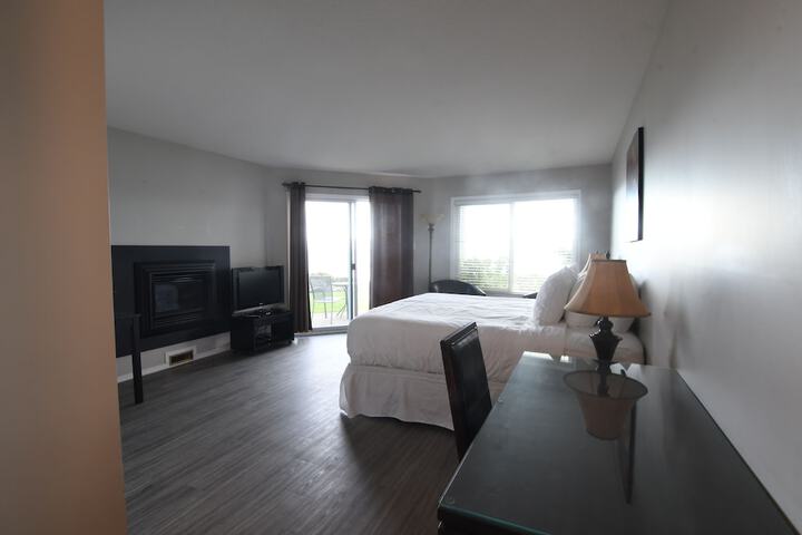 Room 49 of 73