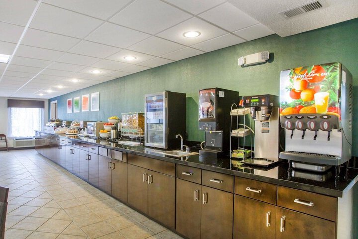 Snack bar
