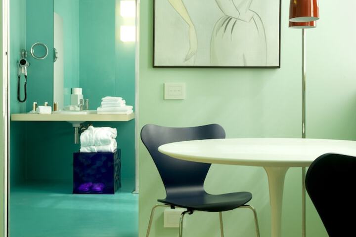 Room 26 of 56