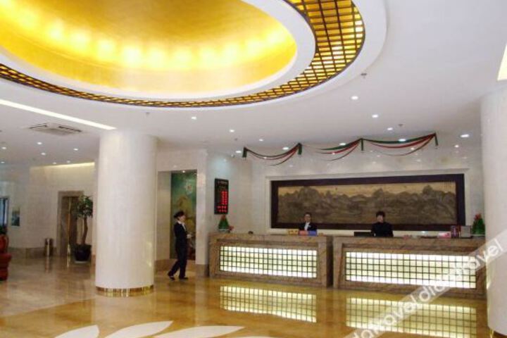 Hotel Interior 9 of 14