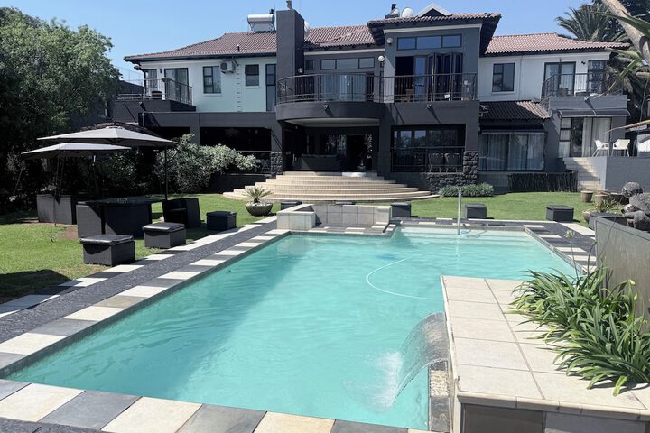 Africa Paradise Airport Boutique Hotel