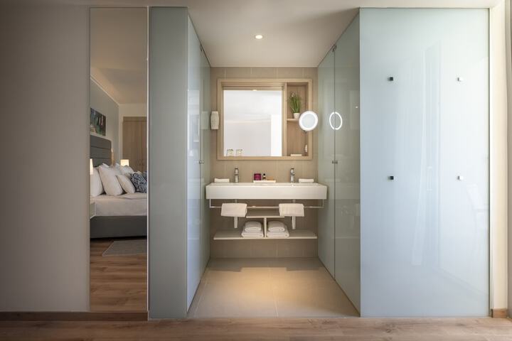 Bathroom Interior Photo