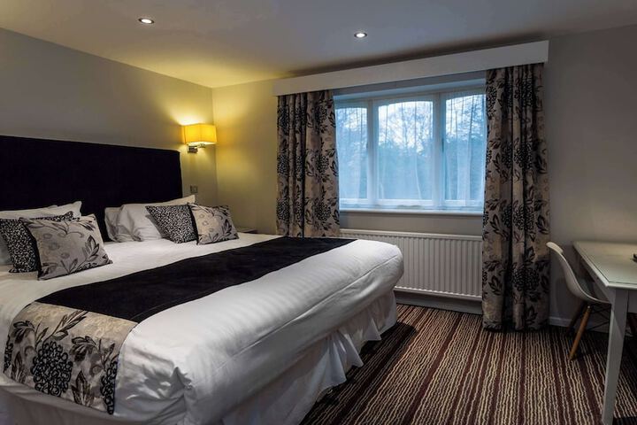 Room 44 of 74