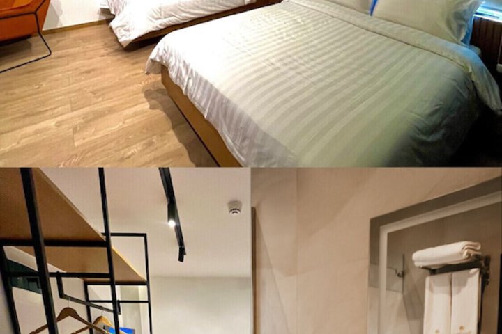 Room 6 of 27
