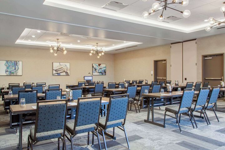 Meeting facility