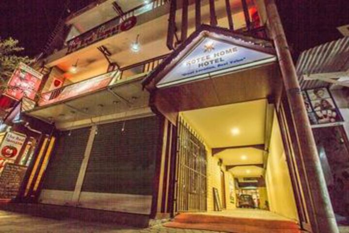 Hotel 24 of 36