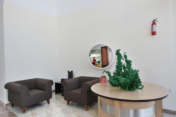 Room 12 of 26