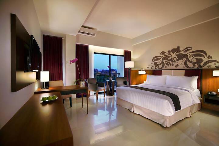 Room 6 of 27