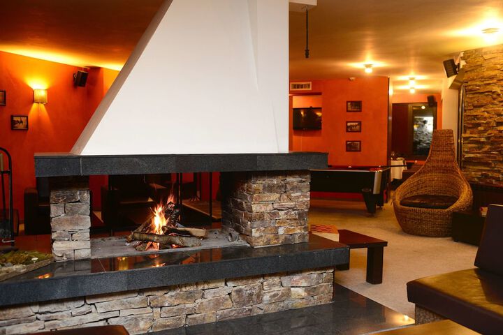 Hotel Interior 80 of 89