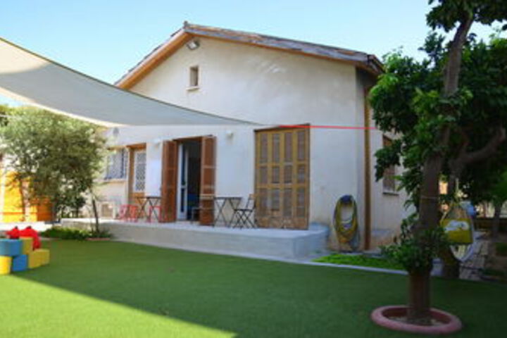 Hotel Exterior 16 of 56