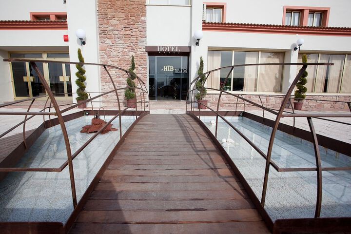 Photo of Hotel Ínsula Barataria
