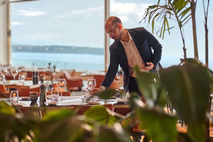 Dining 98 of 139