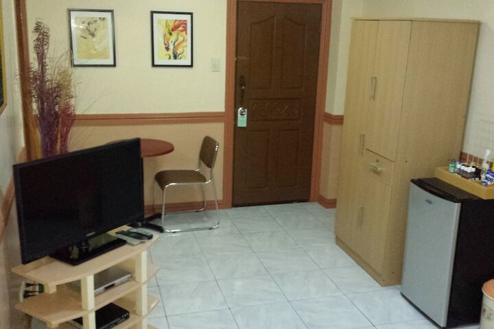 Room 19 of 51