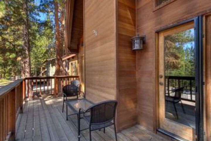 Terrace/Patio 2 of 33