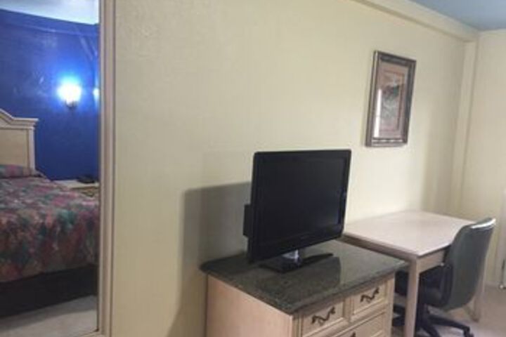 Room 26 of 31