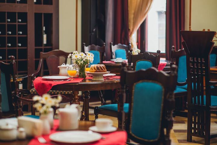 Breakfast/Coffee Service 44 of 72