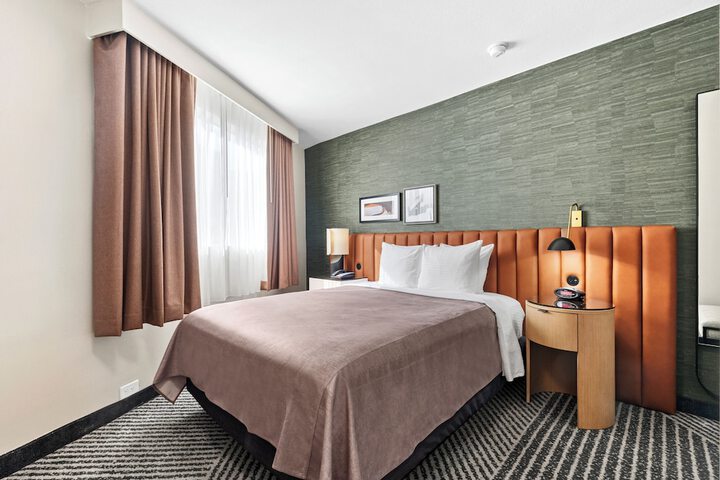 Room 7 of 26
