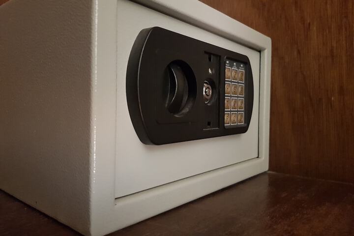 Room 47 of 79