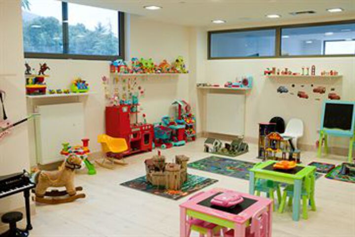 Childrens Activities 14 of 60