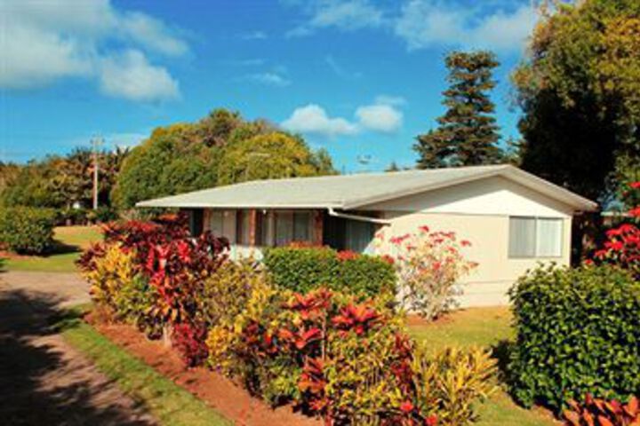 Hotel Exterior 6 of 36