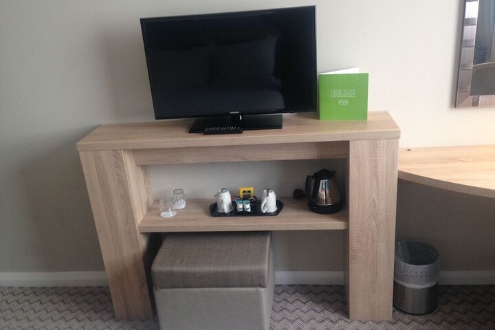 Room 7 of 41