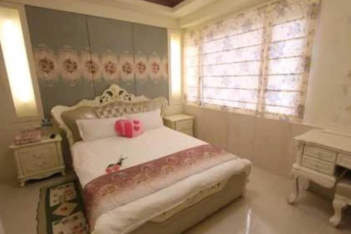Room 22 of 28