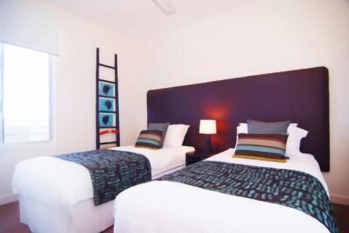 Room 10 of 41