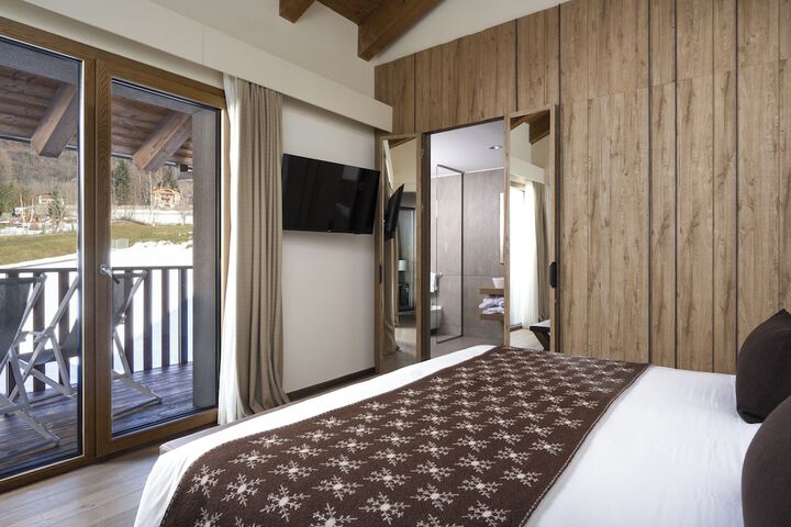Room 20 of 83
