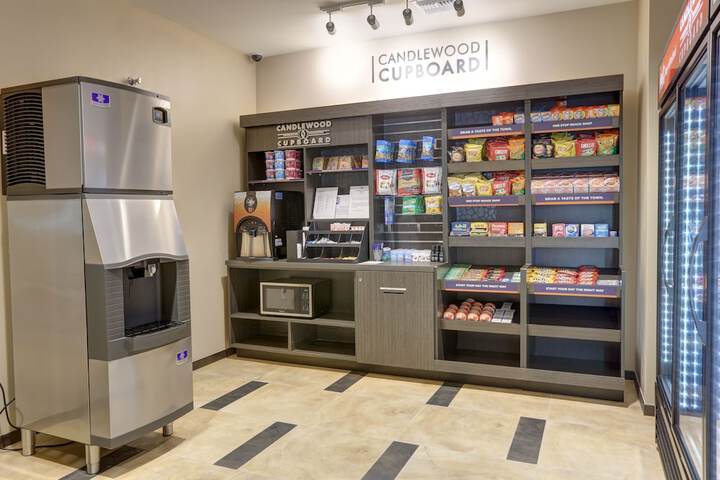 Snack bar