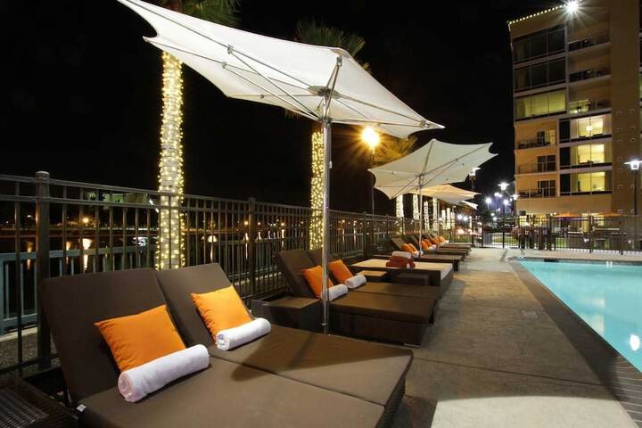 Sundeck