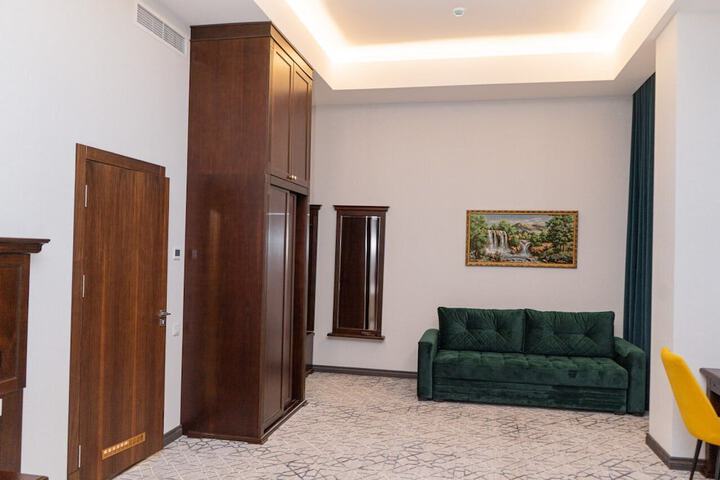Room 30 of 45