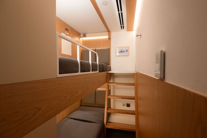 Room 10 of 51