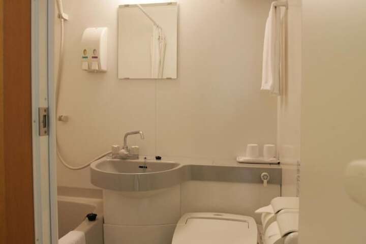 Clean Restrooms