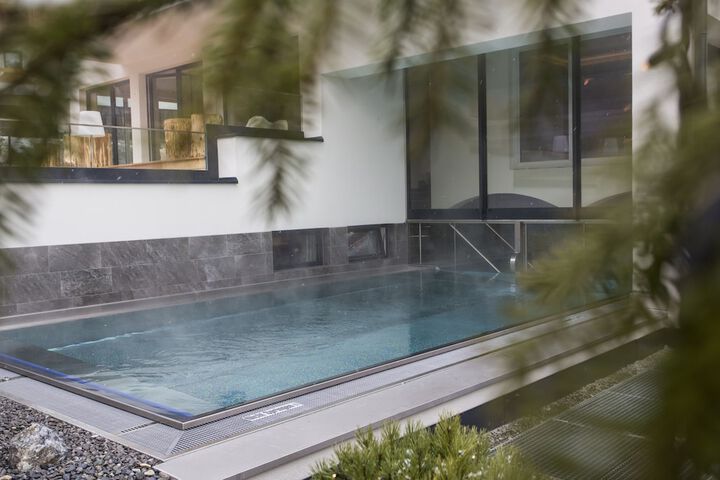 Pool 22 of 63