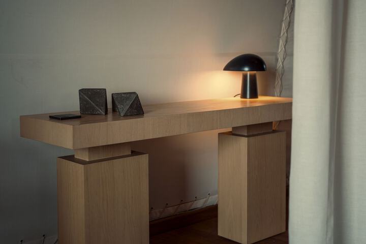 Room 6 of 68